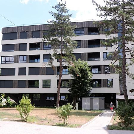 Apartman Kami Tuzla Eksteriør billede